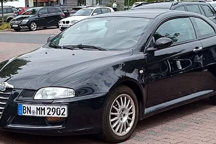 Alfa Romeo GT 170.200 km 4.200 &euro; Bonn 53127