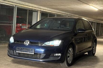 VW Golf 150.000 km 8.990 &euro; Bonn 53227