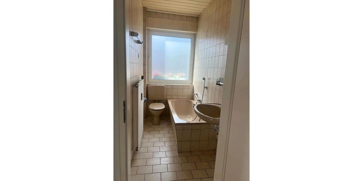 Erdgeschoßwohnung Schuld - 2 Zimmer, 104 m&sup2;, 730&euro; | Angebot:25716165