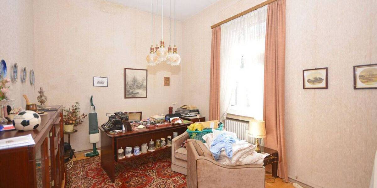Einfamilienhaus Brühl - 8 Zimmer, 233 m&sup2;, 450.000&euro; | Angebot:26420449