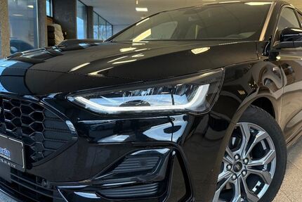 Ford Focus 27.445 km 20.999 &euro; Golzheim 52399