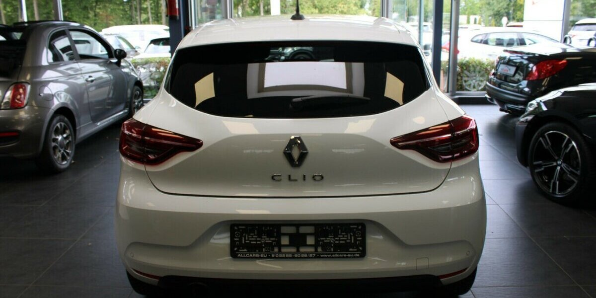 Renault Clio 1.0 SCe 65 Evolution 28.633 km 12.980 &euro; Euskirchen 53881