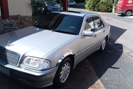 Mercedes-Benz C 200 129.000 km 4.500 &euro; Nettersheim Tondorf 53947