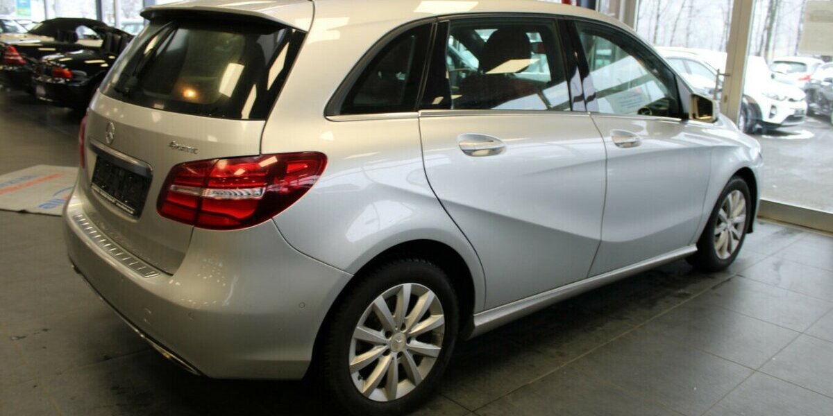 Mercedes-Benz B 220 4Matic 7G-DCT Score 88.082 km 16.980 &euro; Euskirchen 53881