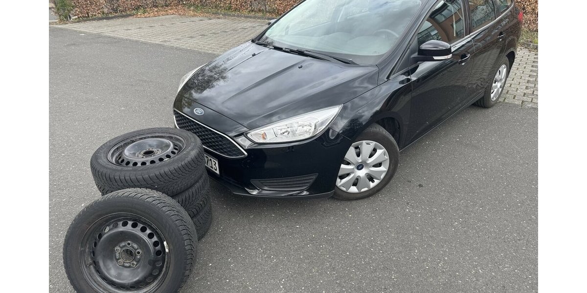 Ford Focus Klima Navi Zahnr.+Wa.-PumpeNeu SR+WR 1.Hd. 115.000 km 6.900 &euro; Erftstadt 50374