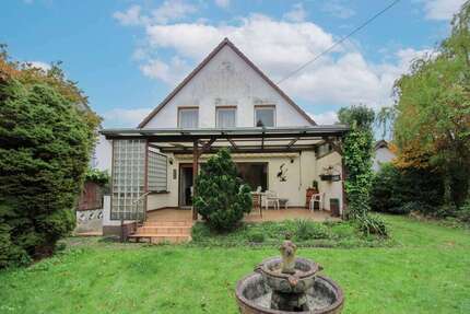 Haus Köln Chorweiler - 7 Zimmer, 170 m&sup2;, 599.000&euro; | Angebot:25965517