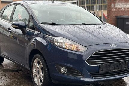Ford Fiesta 85.300 km 6.690 &euro; Düren 52349