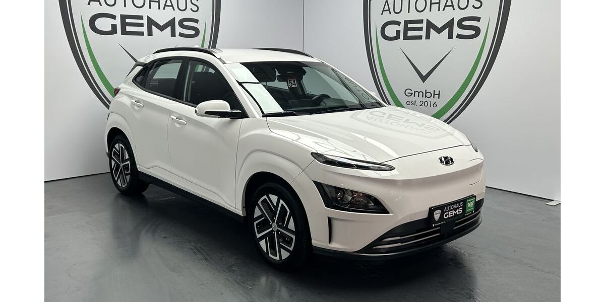 Hyundai KONA 10.966 km 18.800 &euro; Königswinter 53639