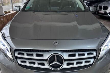 Mercedes-Benz GLA 180 131.000 km 16.800 &euro; Bonn 53119