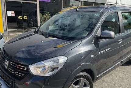Dacia Lodgy 45.808 km 14.950 &euro; Brühl 50321