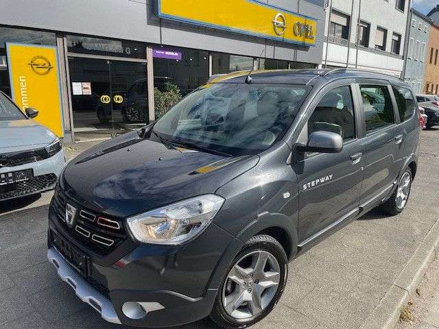 Dacia Lodgy 45.808 km 14.950 &euro; Brühl 50321