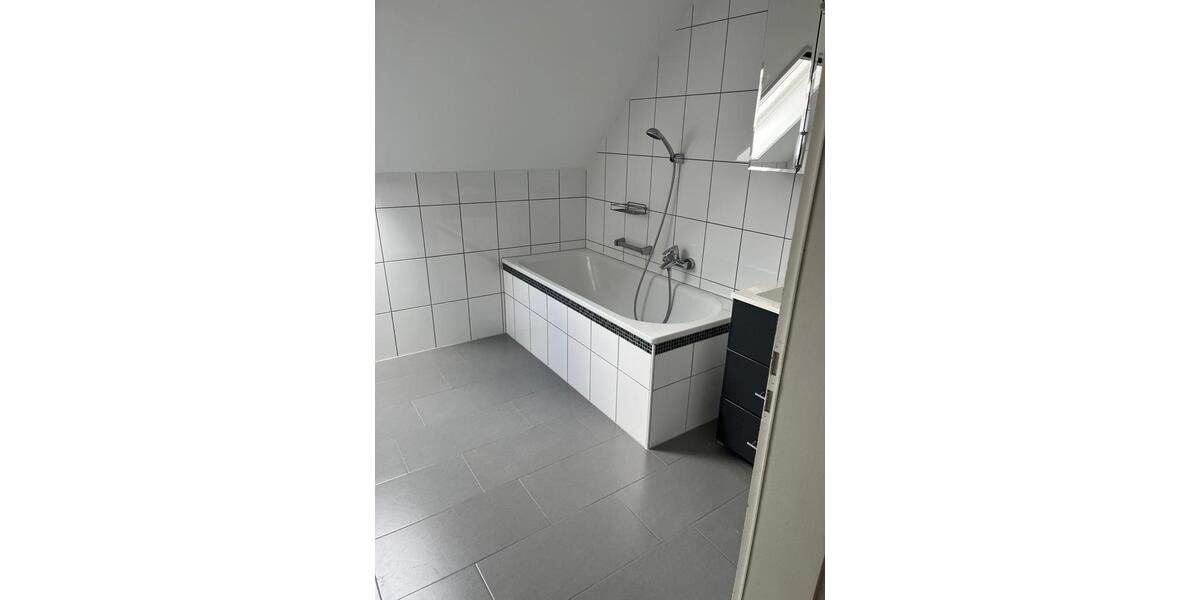 Maisonettenwohnung Kerpen Buir - 3 Zimmer, 120 m&sup2;, 1.800&euro; | Angebot:25127475