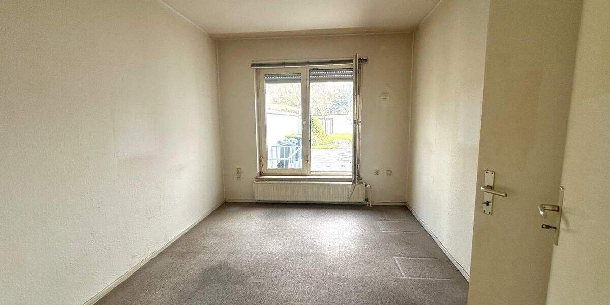 Einfamilienhaus Düren Distelrath - 6 Zimmer, 135 m&sup2;, 199.000&euro; | Angebot:25738290