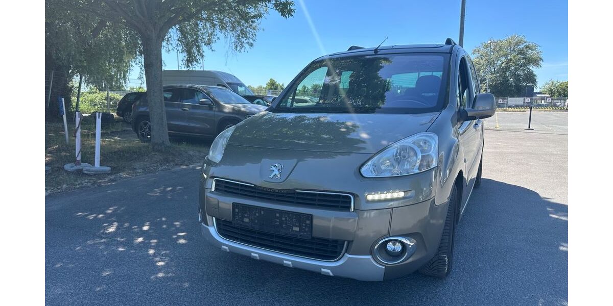 Peugeot Partner 131.986 km 4.999 &euro; Bonn Beuel 53227
