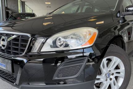 Volvo XC60 124.999 km 10.999 &euro; Golzheim 52399