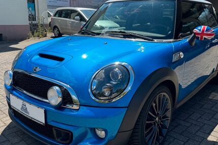 Mini Cooper S 62.243 km 12.990 &euro; Bonn 53175