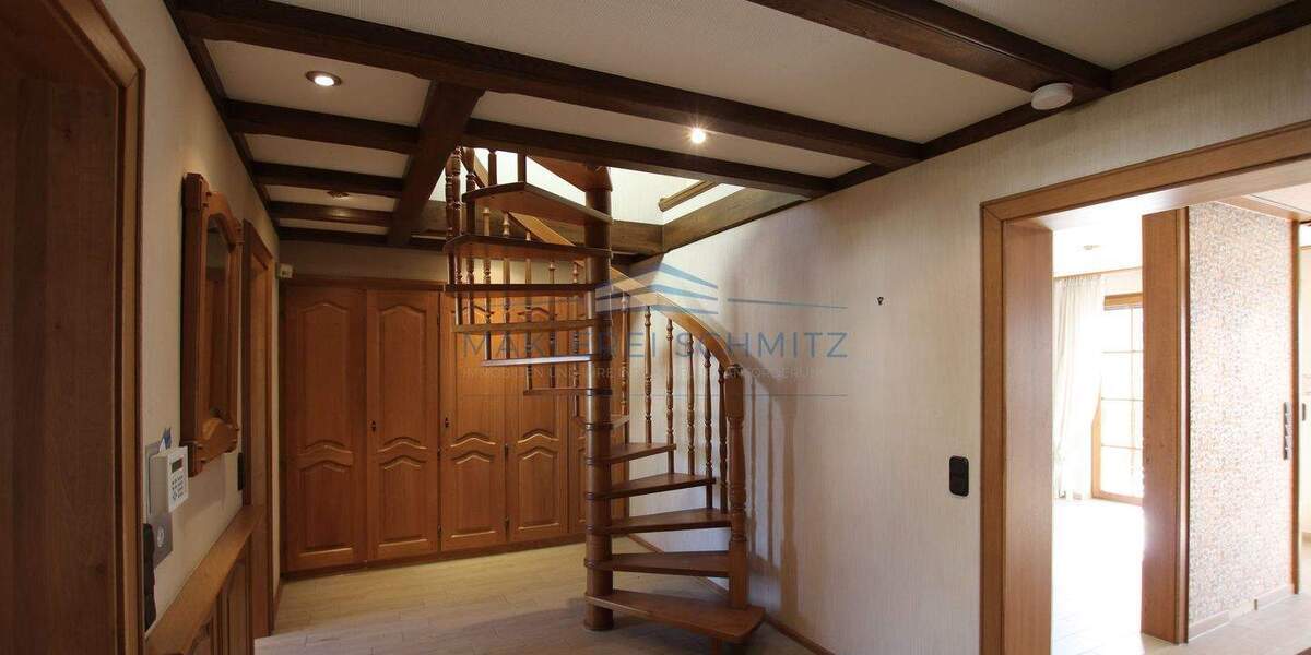 Einfamilienhaus Niederkassel - 6 Zimmer, 185 m&sup2;, 589.000&euro; | Angebot:25728257