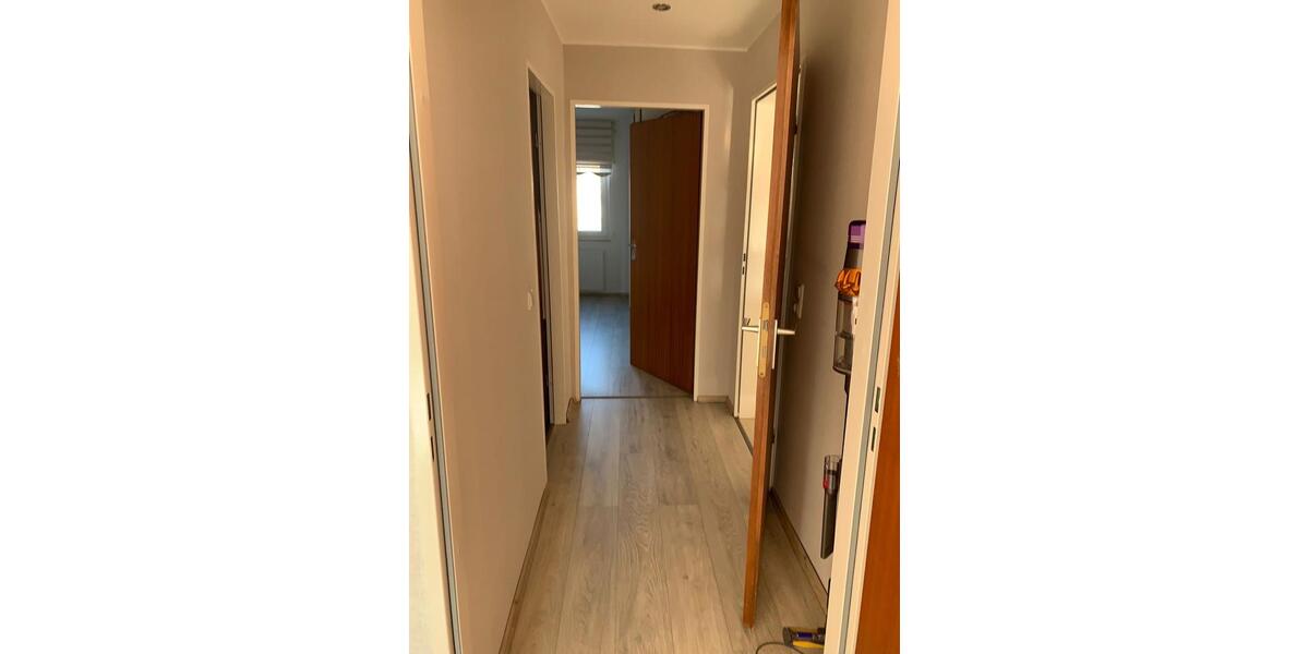 Etagenwohnung Düren Distelrath - 3 Zimmer, 100 m&sup2;, 1.400&euro; | Angebot:24874866