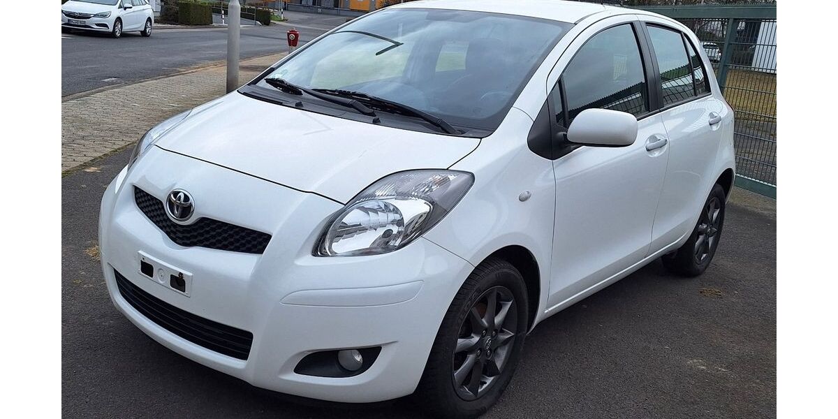 Toyota Yaris 128.058 km 3.990 &euro; Meckenheim 53340
