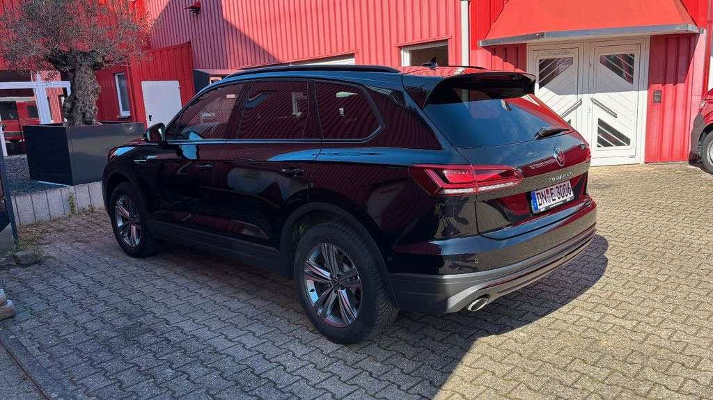 VW Touareg 100.000 km 36.000 &euro; Kreuzau 52372