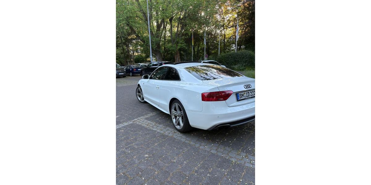 Audi A5 163.000 km 9.900 &euro; Wesseling 50389
