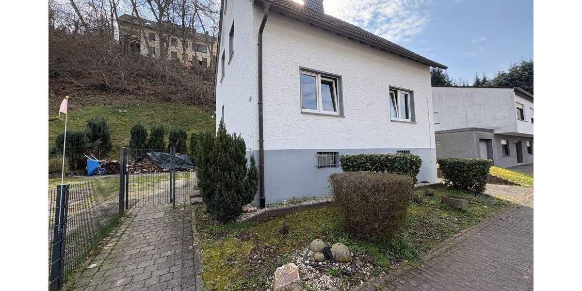 Einfamilienhaus Schleiden - 5 Zimmer, 87 m&sup2;, 189.000&euro; | Angebot:25909002