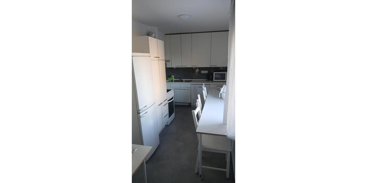 Einfamilienhaus Bonn Beuel-Mitte - 8 Zimmer, 120 m&sup2;, 3.500&euro; | Angebot:25545211