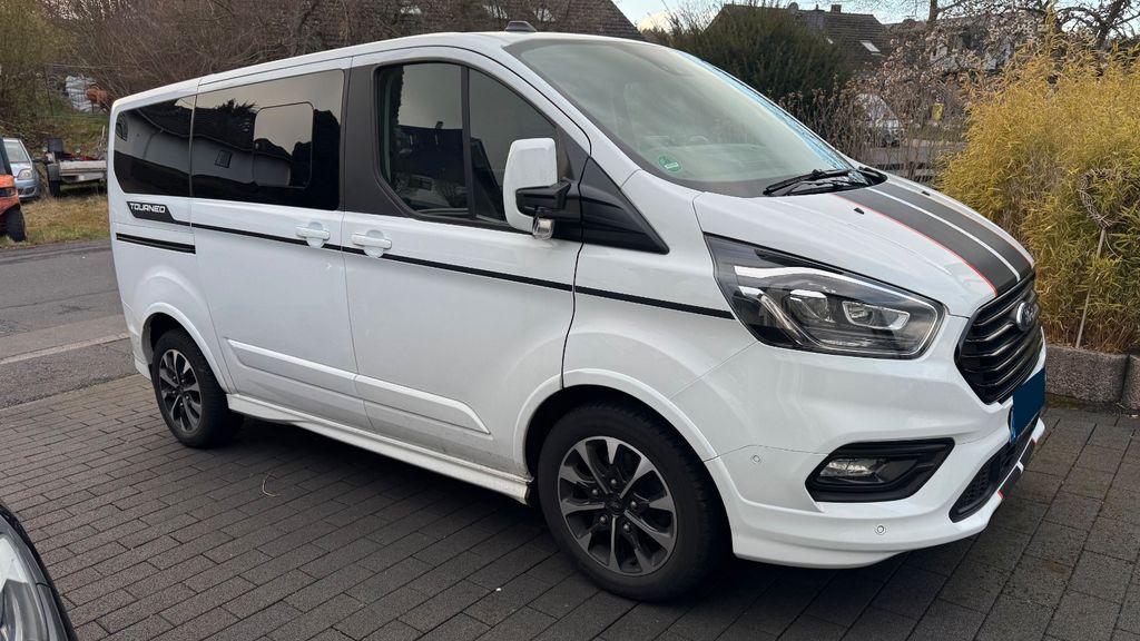 Ford Tourneo Custom 91.000 km 33.000 &euro; Mechernich 53894