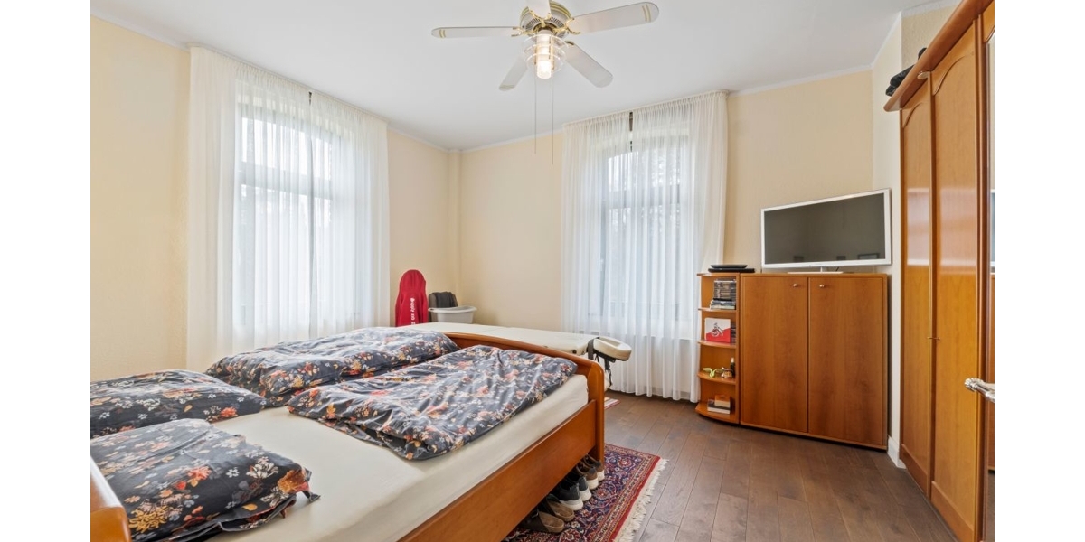 Nachhaltiges Anwesen mit top Energiewerten, Reitanlage und Platz für mehrere Generationen! - Mehrfamilienhaus, Wohnhaus Königswinter | Angebot:21578876