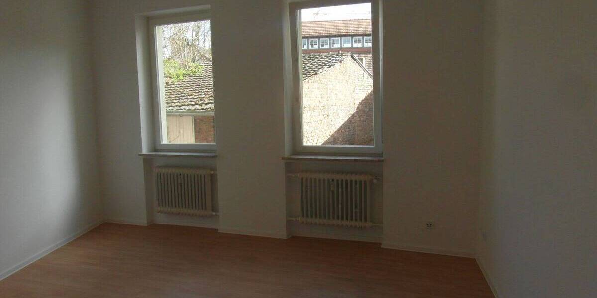 Etagenwohnung Bonn Endenich - 2 Zimmer, 36 m&sup2;, 540&euro; | Angebot:25957494