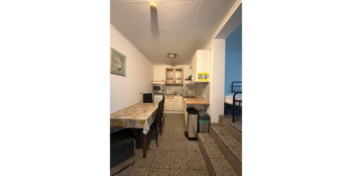 Etagenwohnung Hürth - 2 Zimmer, 60 m&sup2;, 2.500&euro; | Angebot:25861509