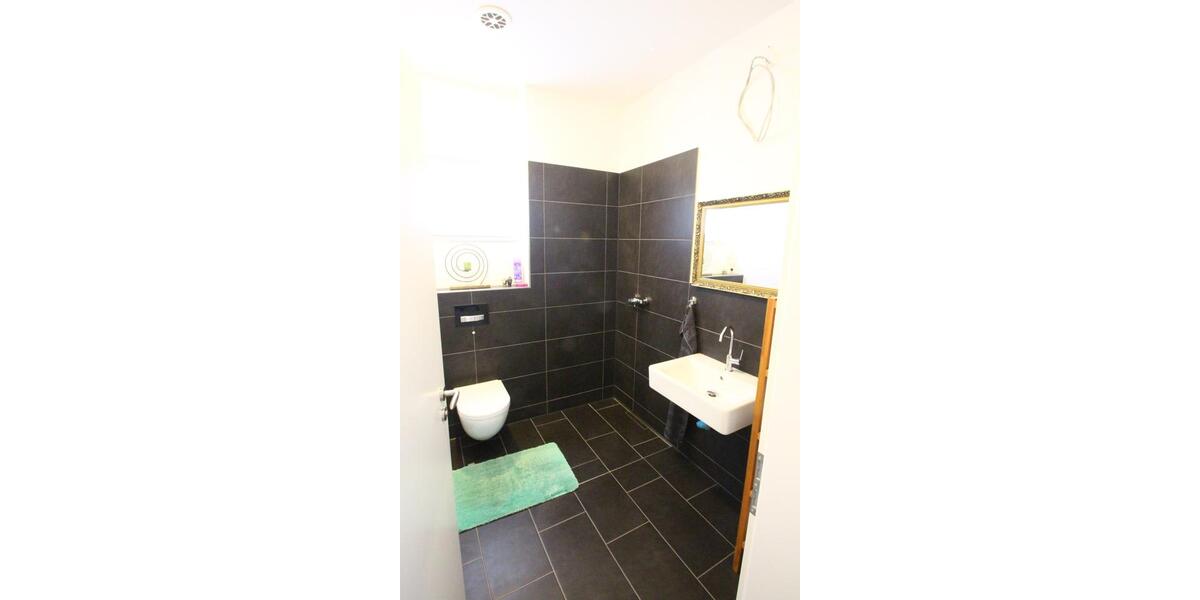 Einfamilienhaus Erftstadt - 7 Zimmer, 173 m&sup2;, 2.150&euro; | Angebot:26025203