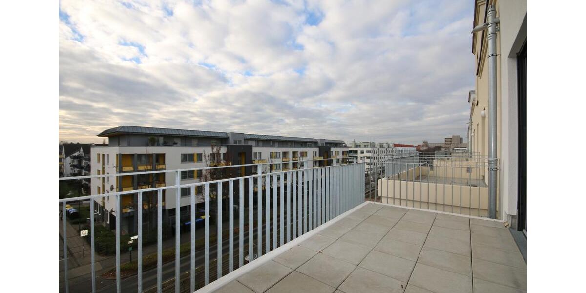 Etagenwohnung Bonn Auerberg - 3 Zimmer, 105 m&sup2;, 1.285&euro; | Angebot:25784493