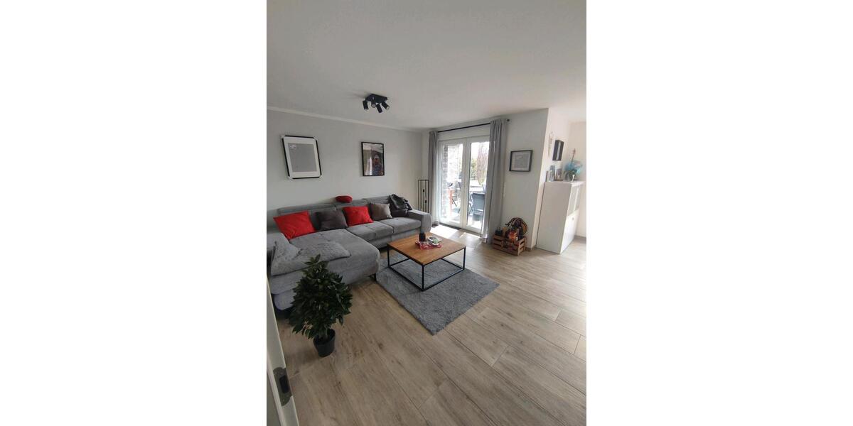 Erdgeschoßwohnung Euskirchen Dom-Esch - 2 Zimmer, 70 m&sup2;, 650&euro; | Angebot:25600755