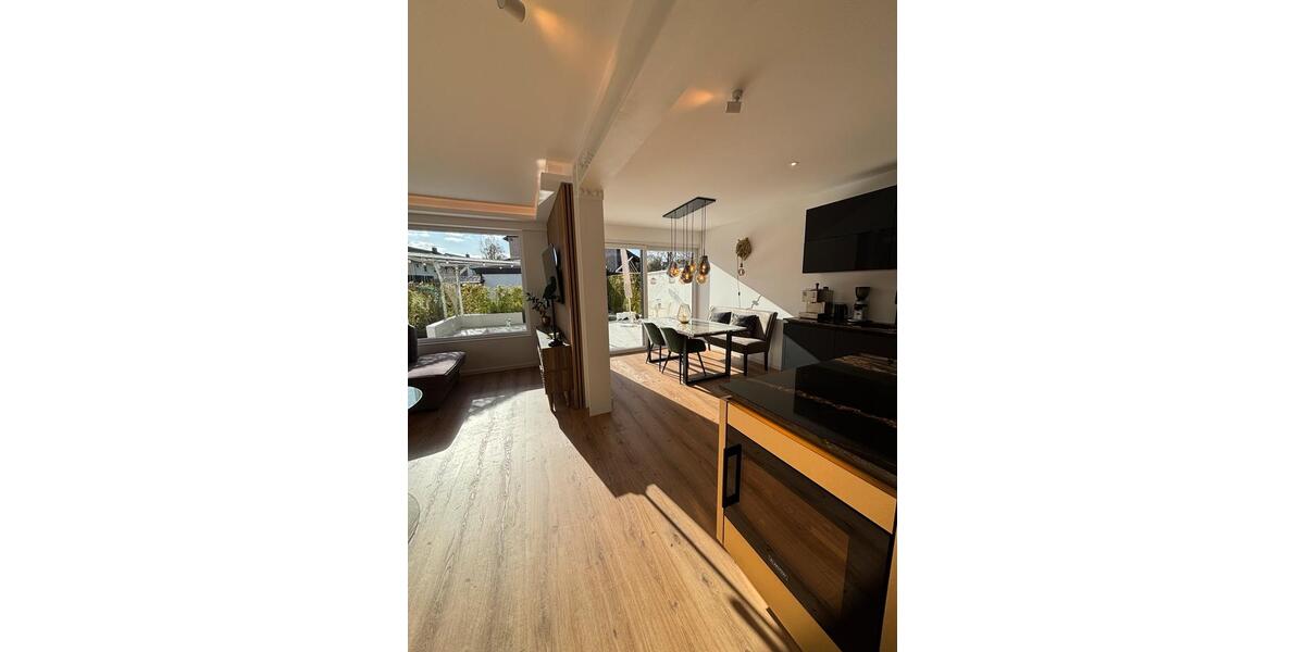 Einfamilienhaus Bonn Beuel-Mitte - 3.5 Zimmer, 130 m&sup2;, 2.500&euro; | Angebot:26397463
