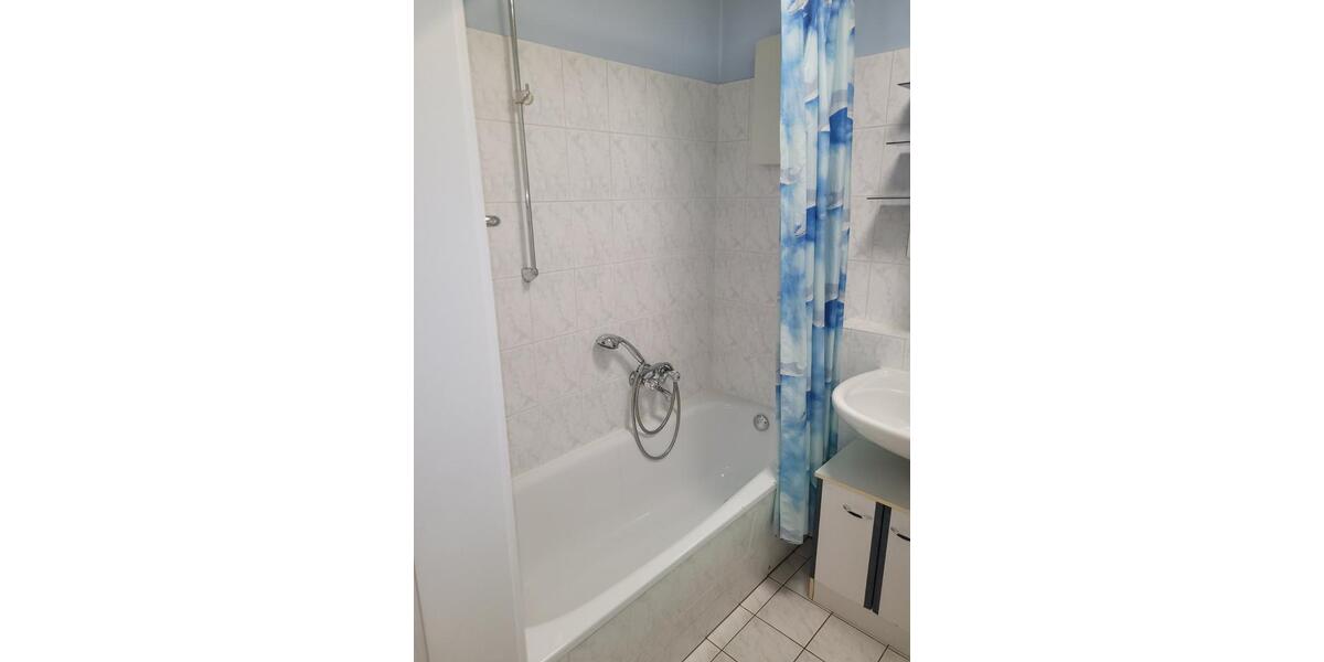 Etagenwohnung Bonn Lannesdorf - 3 Zimmer, 80 m&sup2;, 320.000&euro; | Angebot:26038887