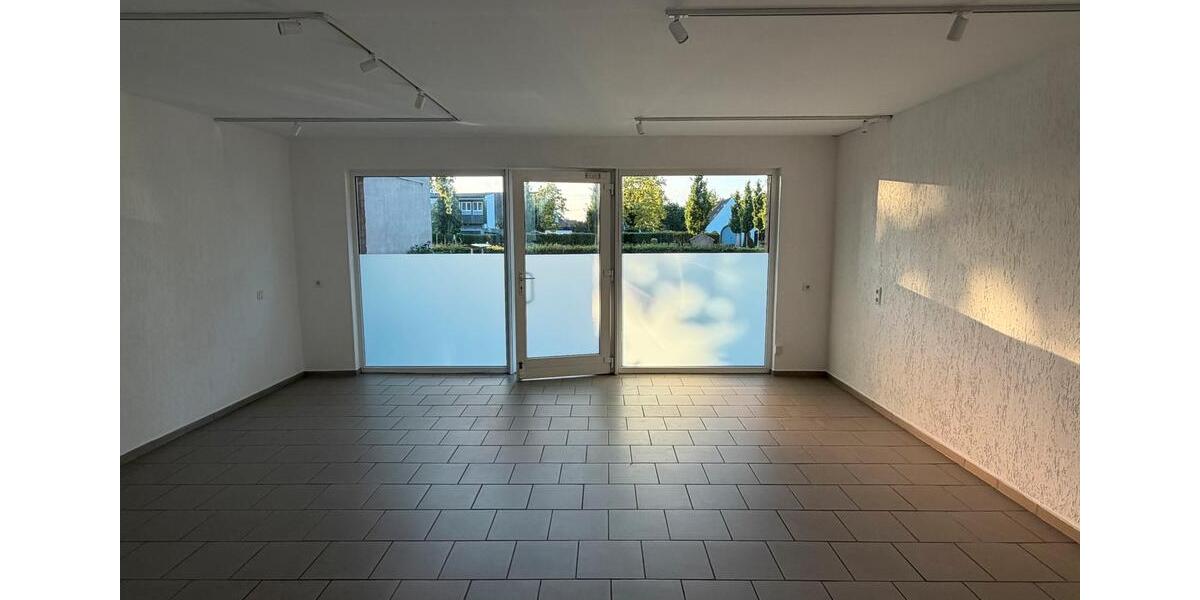 Etagenwohnung Euskirchen Dom-Esch - 2 Zimmer, 92 m&sup2;, 860&euro; | Angebot:26680687