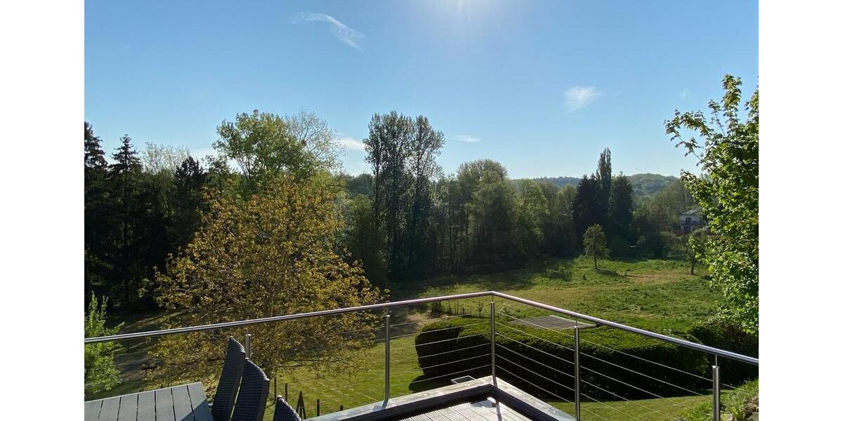 Doppelhaushälfte Königswinter - 5 Zimmer, 160 m&sup2;, 1.650&euro; | Angebot:25945145