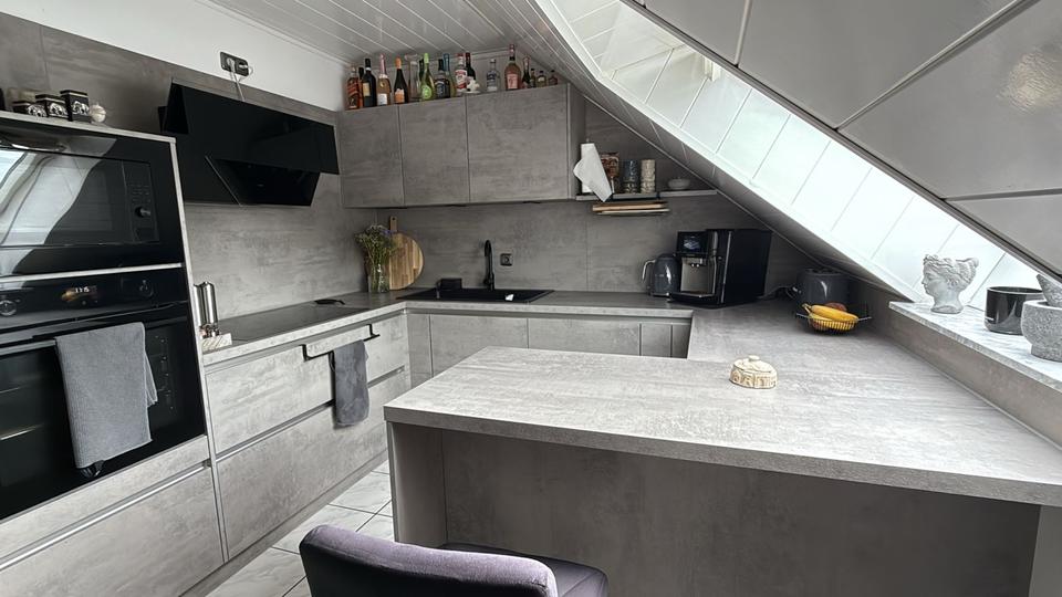 Dachgeschoßwohnung Euskirchen Dom-Esch - 2.5 Zimmer, 65 m&sup2;, 950&euro; | Angebot:24983728