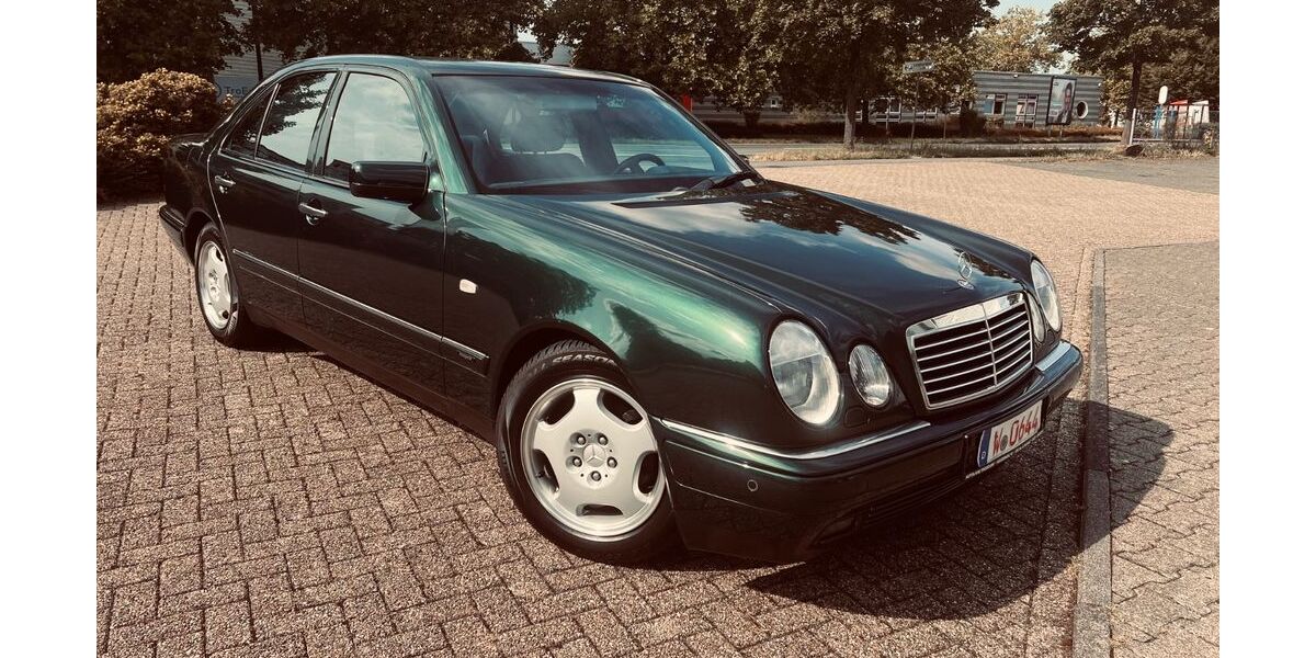 Mercedes-Benz E 240 92.000 km 8.995 &euro; Bonn 53177