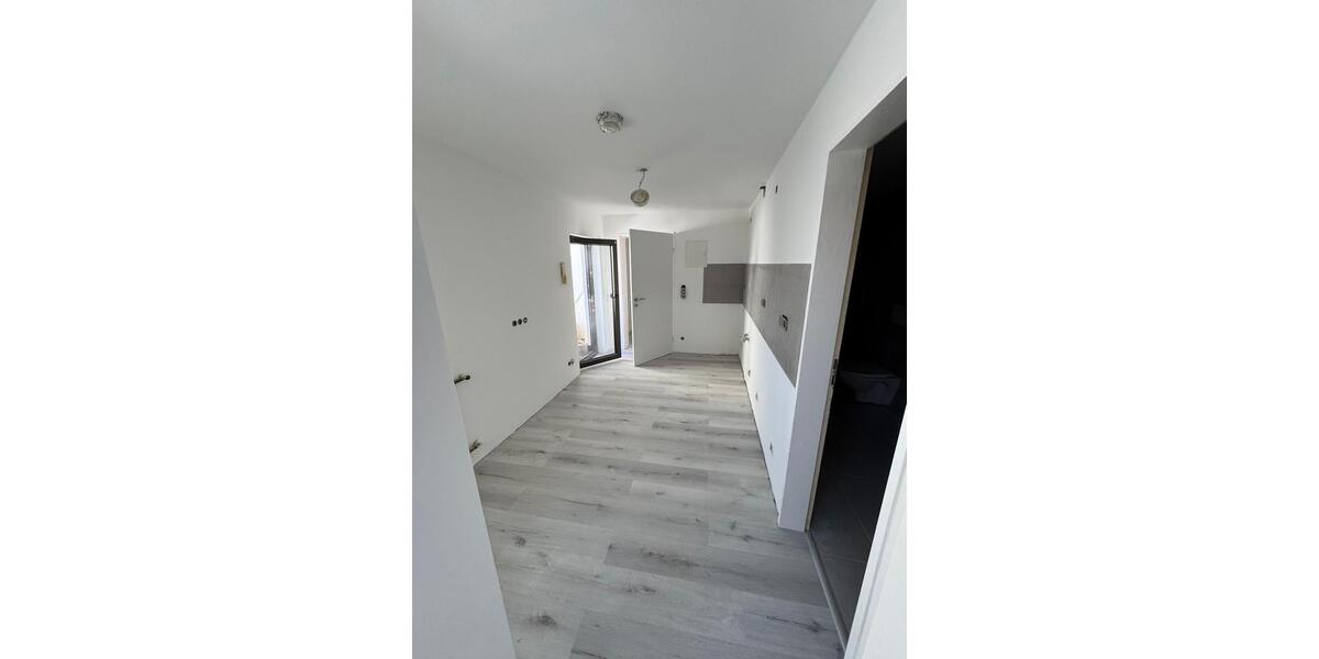 Etagenwohnung Bornheim - 1 Zimmer, 39 m&sup2;, 580&euro; | Angebot:25633228