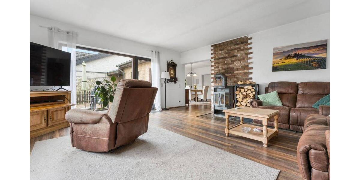 Einfamilienhaus Mechernich Satzvey - 7 Zimmer, 184 m&sup2;, 420.000&euro; | Angebot:25957806