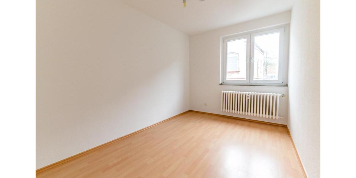 Etagenwohnung Bonn Hardtberg - 4 Zimmer, 87 m&sup2;, 1.148&euro; | Angebot:25352673