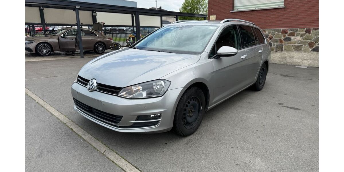 VW Golf 338.424 km 4.999 &euro; Euskirchen 53879