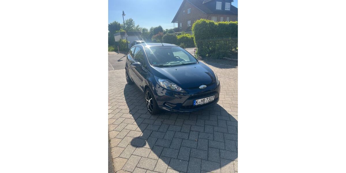 Ford Fiesta 161.000 km 2.450 &euro; Niederkassel 53859