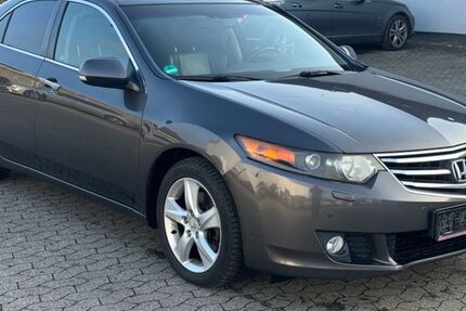 Honda Accord 285.100 km 6.950 &euro; Bornheim 53332