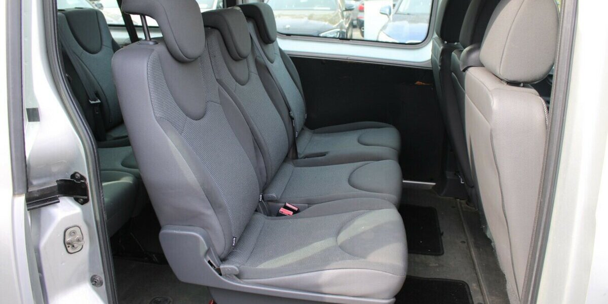 Peugeot Expert Tepee Access Hdi 125 - 9-Sitzer - 155.708 km 12.980 &euro; Euskirchen 53881