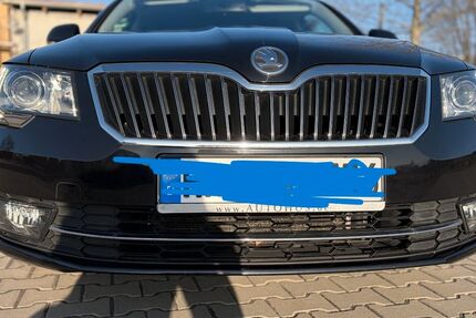 Skoda Superb 120.920 km 12.900 &euro; Bonn 53123