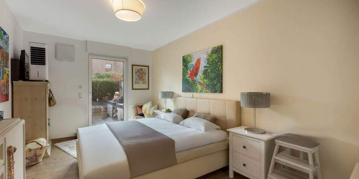 Etagenwohnung Erftstadt Lechenich - 3 Zimmer, 107 m&sup2;, 395.000&euro; | Angebot:25985343