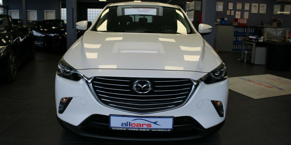 Mazda CX-3 Skyactiv 120 FWD Leder + Navi 113.500 km 12.480 &euro; Euskirchen 53881
